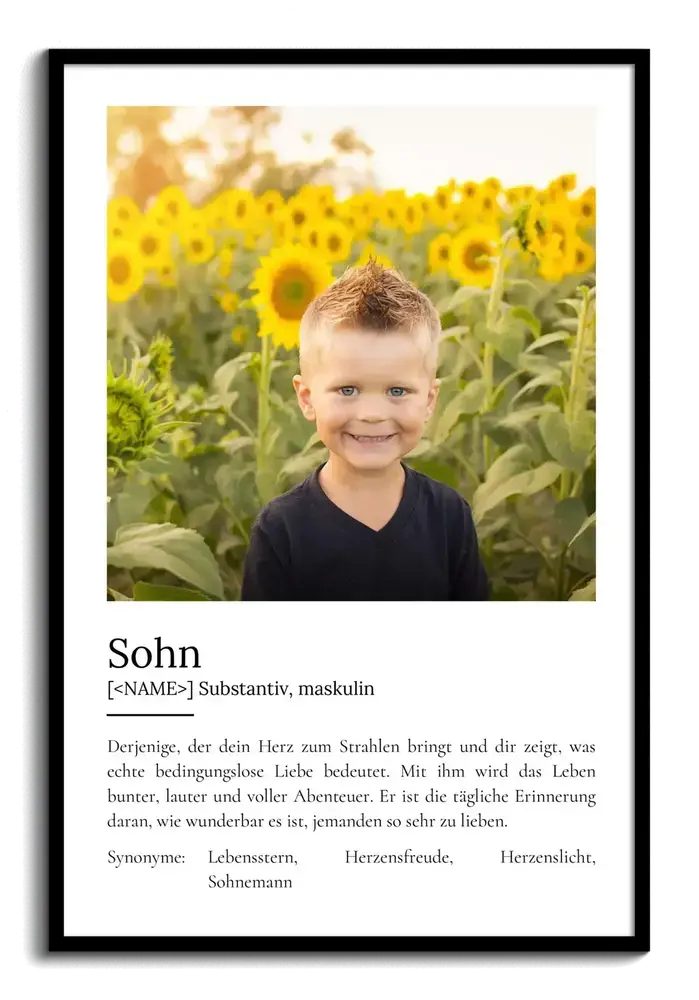 Definitionsposter mit Kinderfoto im Sonnenblumenfeld, schwarz gerahmt als persönliches Geschenk für den Sohn